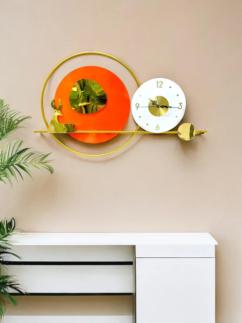 Metal Wall Clock Interior