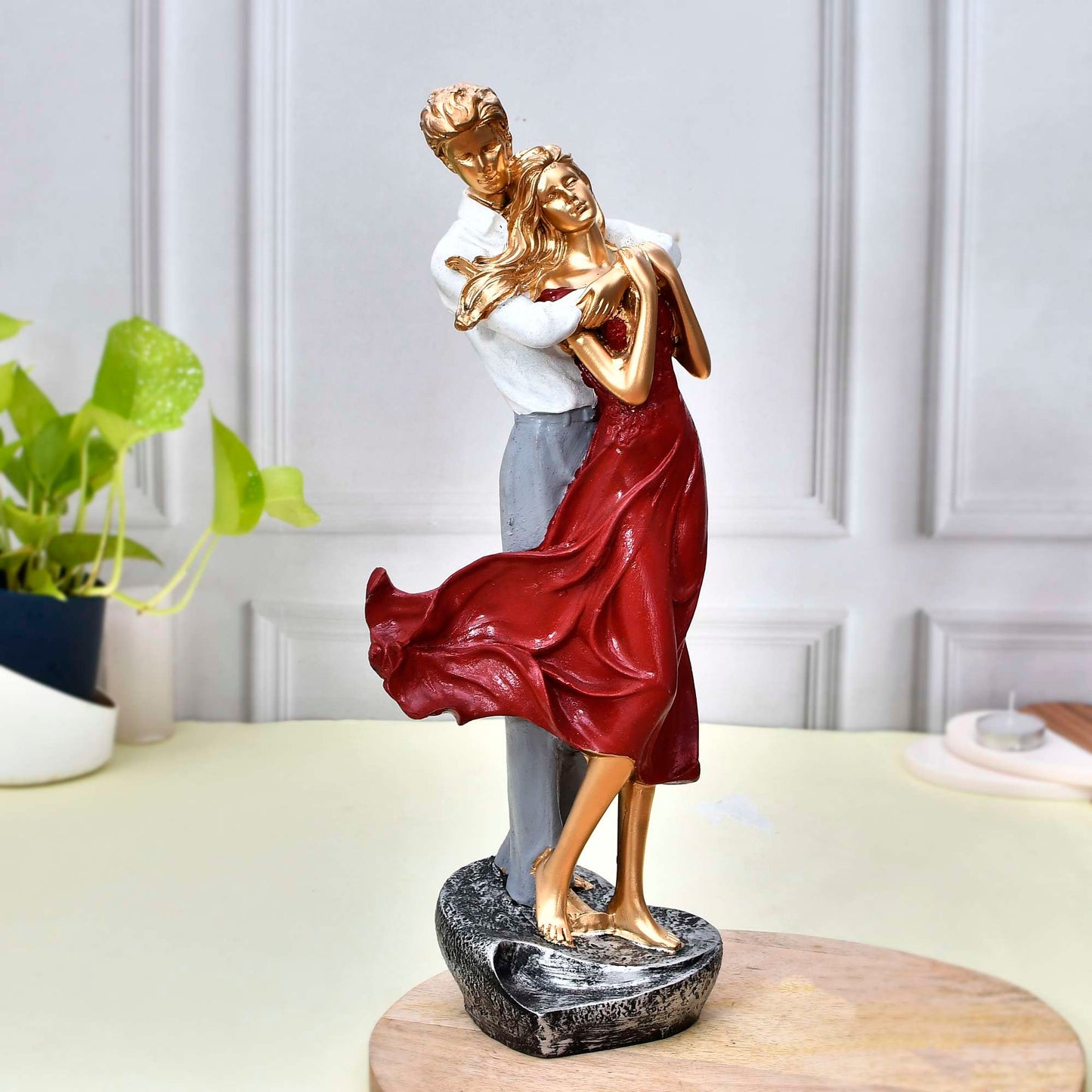 Swastik Trend Point Romantic Love Couple Showpeice Beautiful Statue for Home Decor Couple Gifts Valentine's Day Multicolor -12 SWASTIK CREATIONS The Trend Point