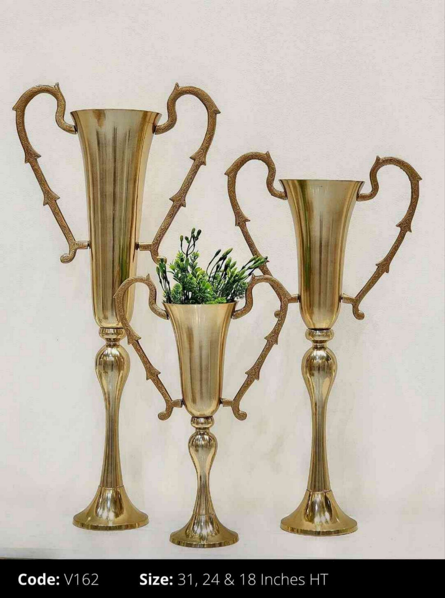 European Style Golden Metal Vases | Set of 3 SWASTIK CREATIONS The Trend Point