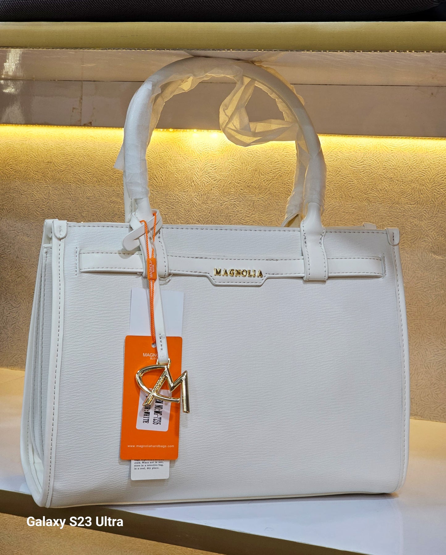 MAGNOLIA ORIGINAL LEATHER TOTE BAGS - 3 colors SWASTIK CREATIONS The Trend Point