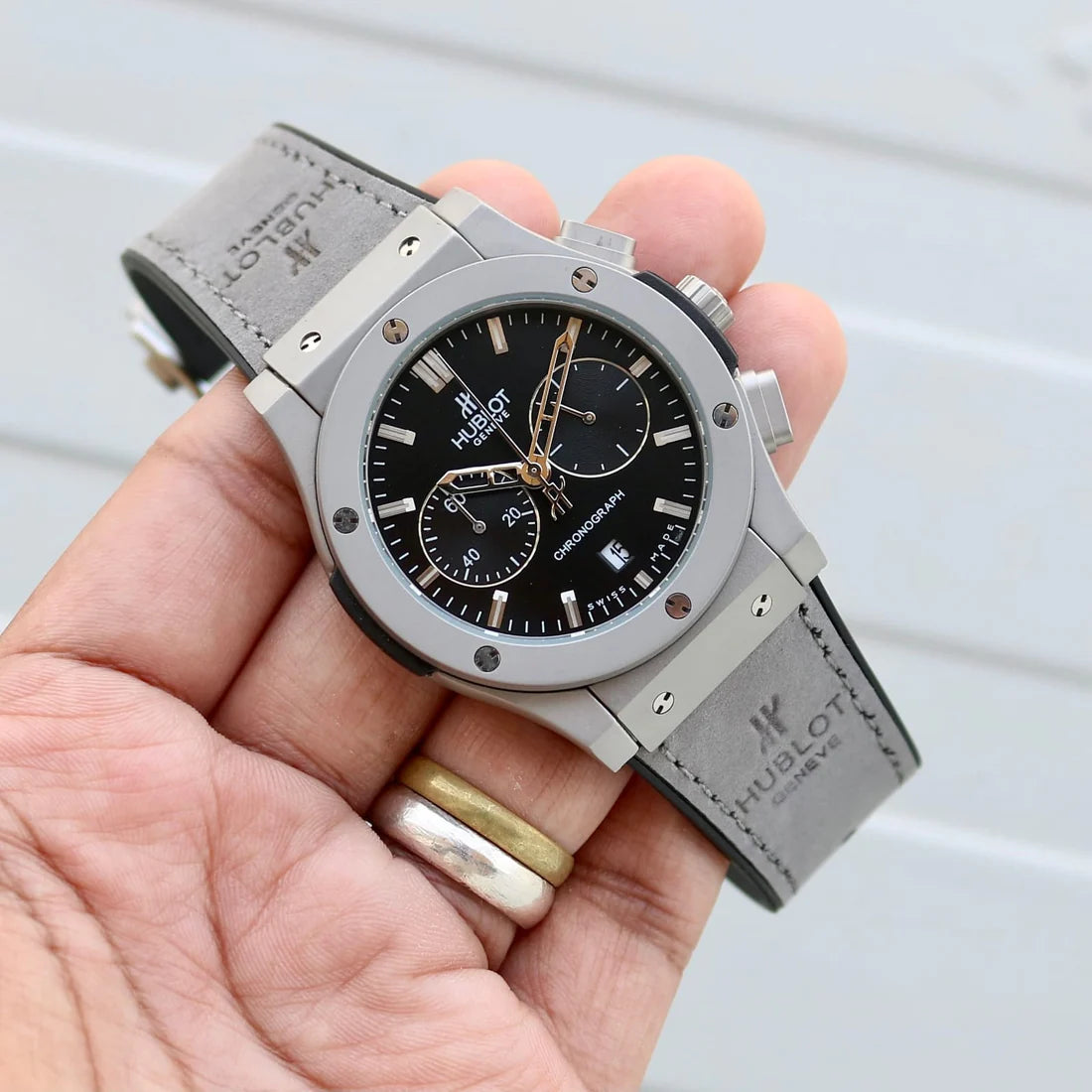 Men's Premium Watch - SWASTIK CREATIONS The Trend Point