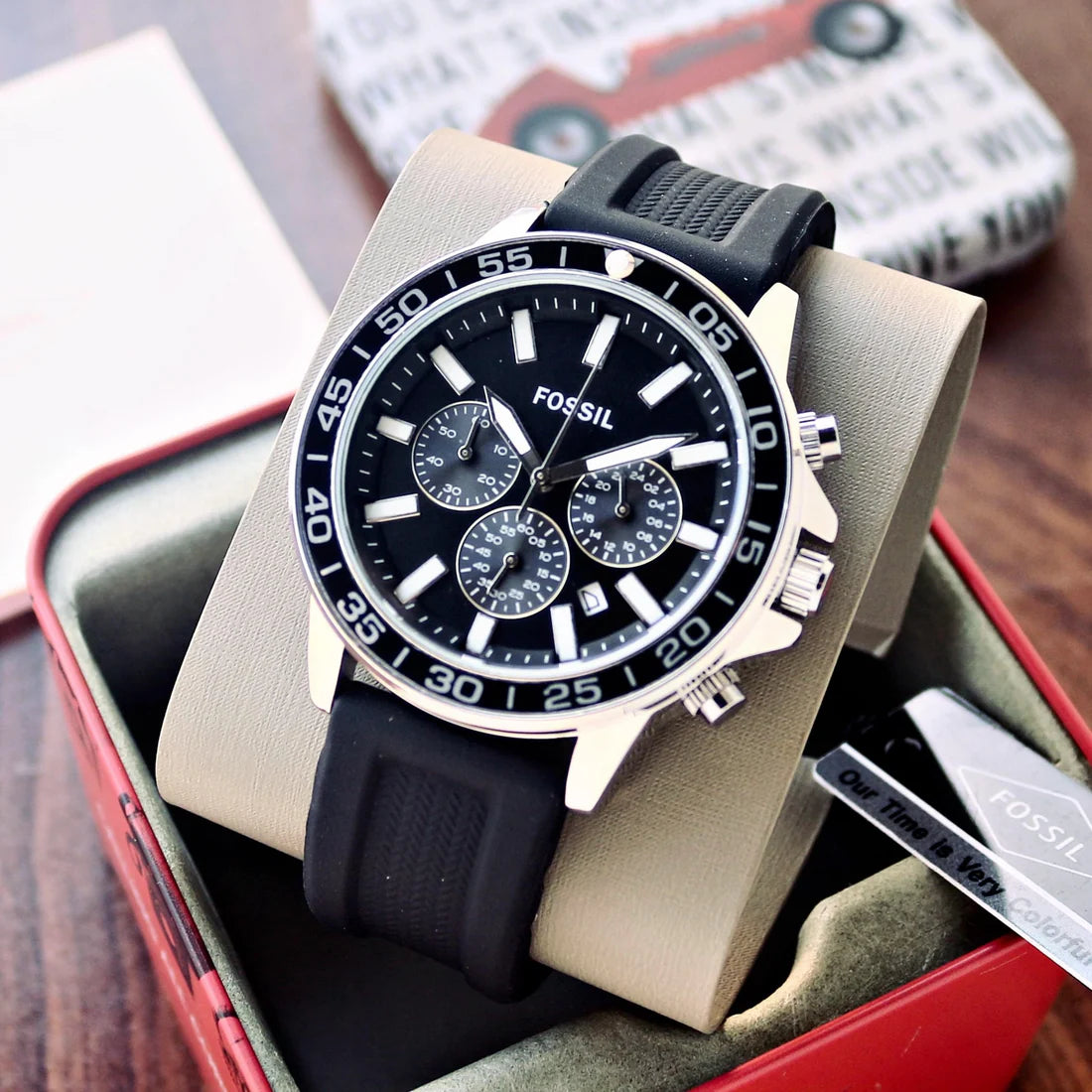 Men's Premium Watch - SWASTIK CREATIONS The Trend Point