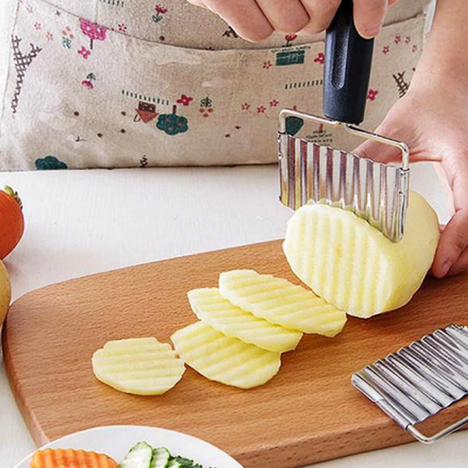 Stainless Steel Vegetable Salad Chopping Knife Crinkle Cutters (1 Pc)