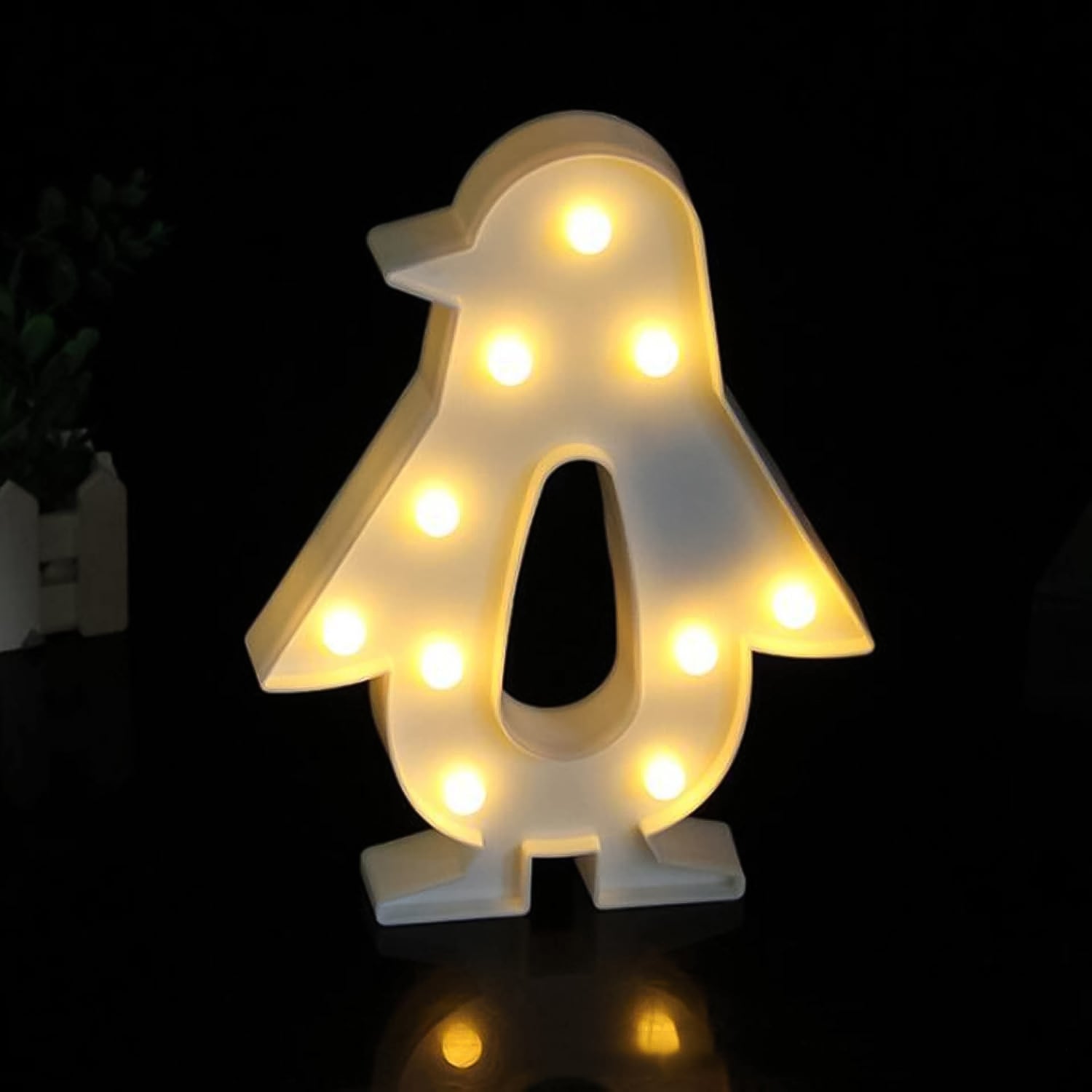 Penguin Shaped Light LED Light Kids Room (1 Pc / Battery Not Included)