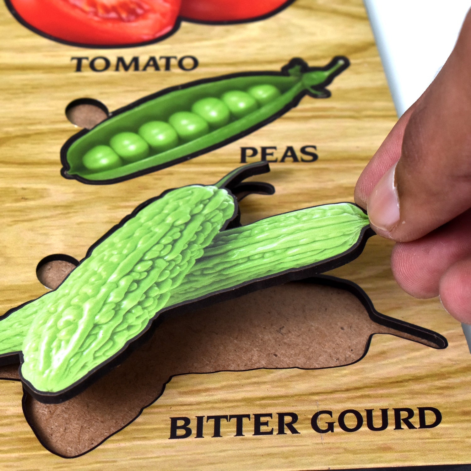 Wooden Vegetable Puzzle Learning Educational Board (1 Set / 28×20 Cm)