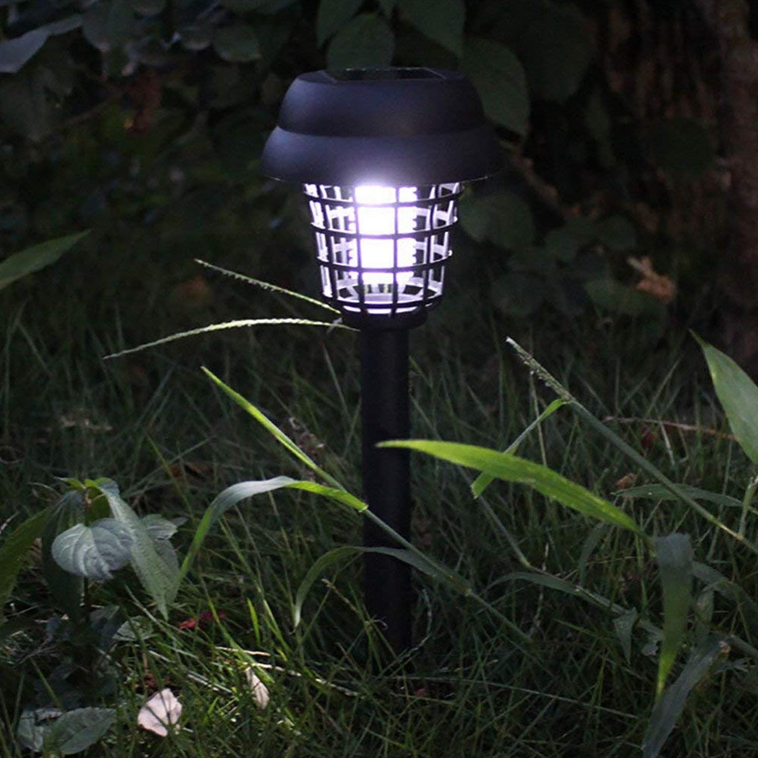 Medium Garden Solar Powered LED Mosquito Trap / Bug Zapper (1 Pc)