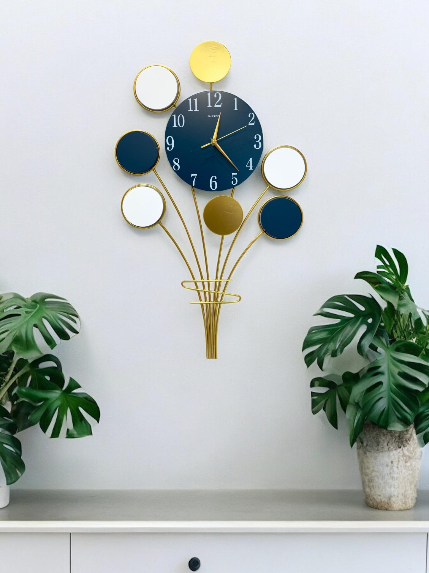 Balloon Shape Metal Wall Clock Art SWASTIK CREATIONS The Trend Point