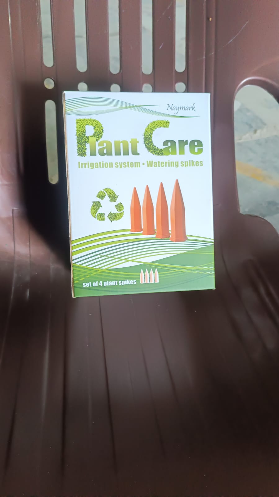 Self Plant Watering Spikes (4 Pcs Set) SWASTIK CREATIONS The Trend Point