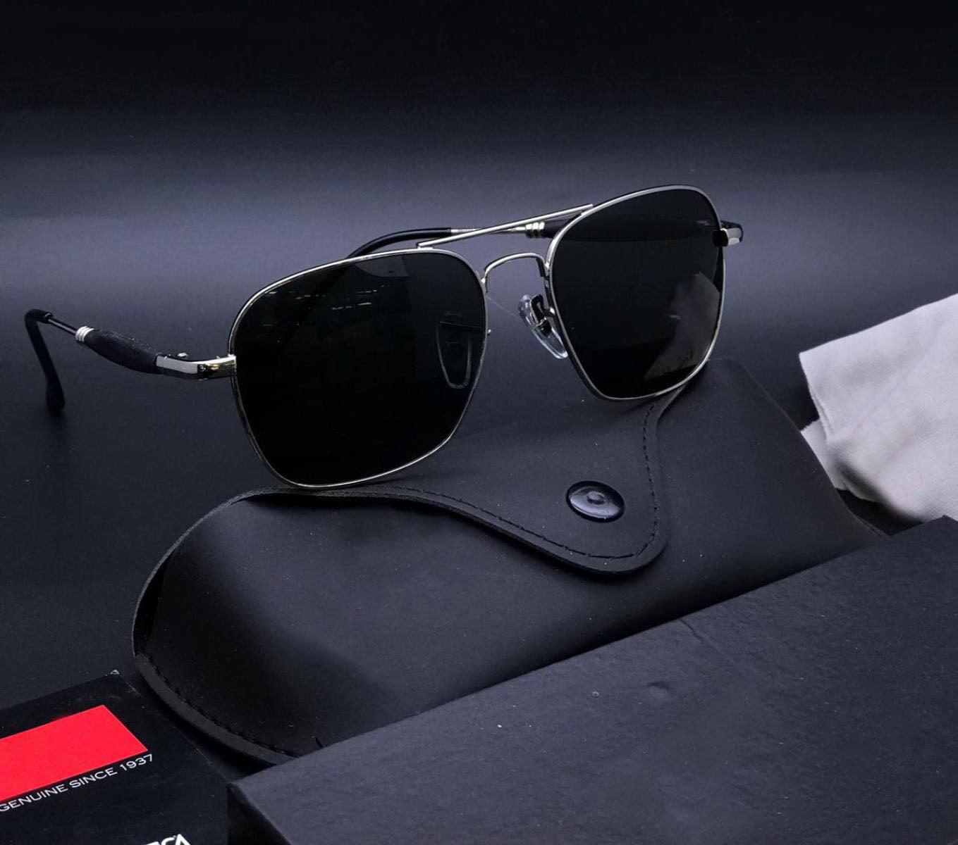 Black Alicent Square Sunglasses (SUN-RN-1208-BLK1GLD-M-1) SWASTIK CREATIONS The Trend Point