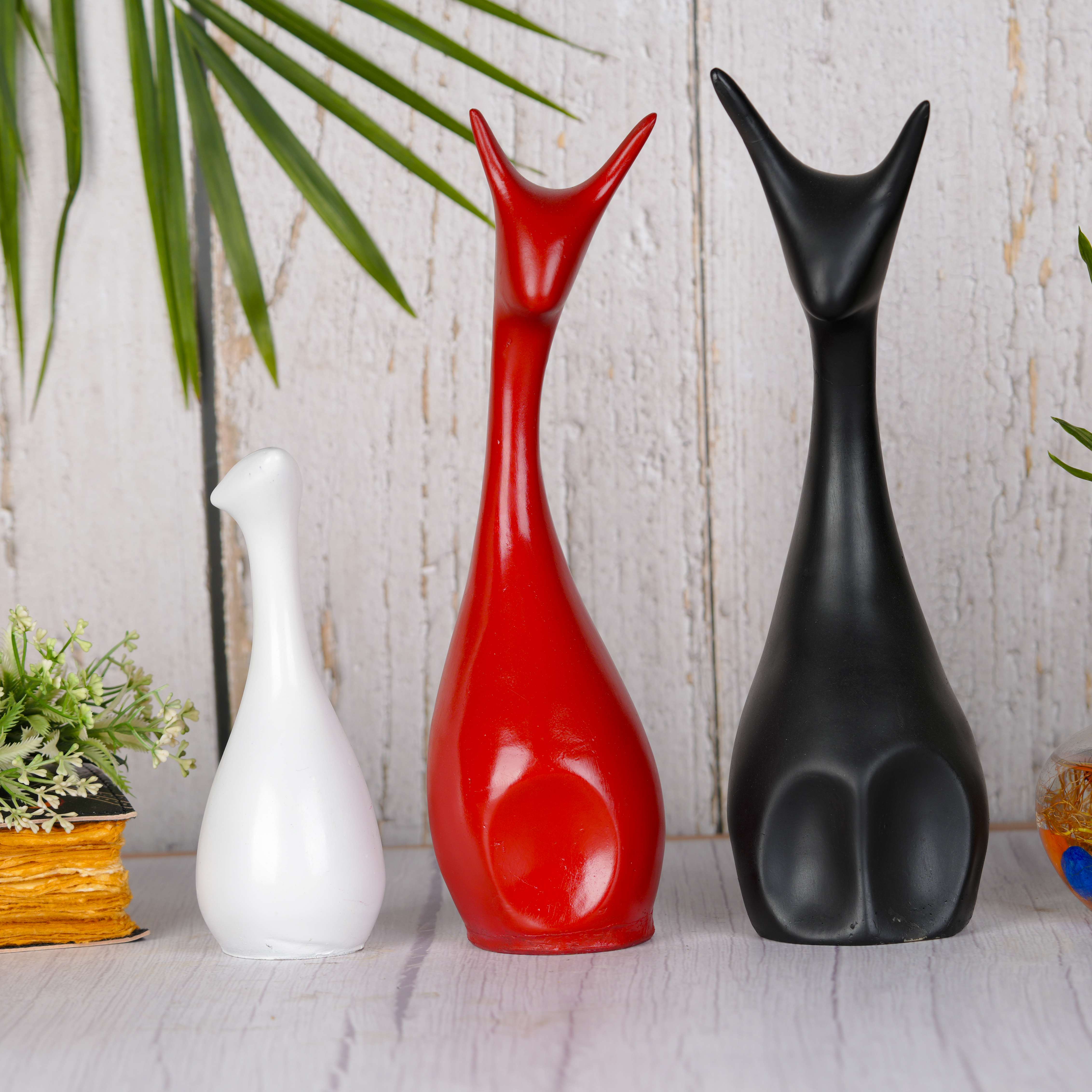 Swastik Creations Deer Family Set of 3 Showpiece Piano Finish for Home Decor, Luxury Decorative Animal Statue Gifts (Red, Black & White)