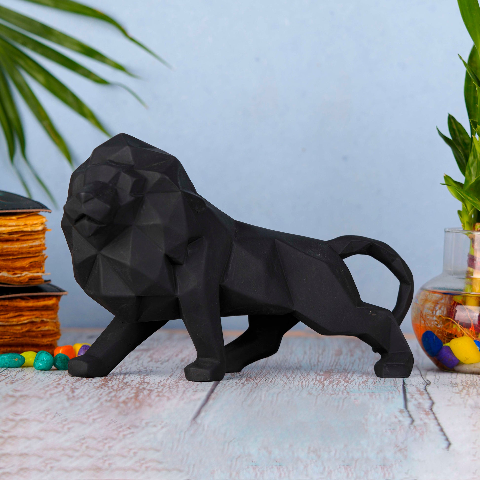 Swastik Creations Lion Sculpture, Resin Animal Figurine for Coffee Tables, Bookshelves, Home Dcor Animal Decoration