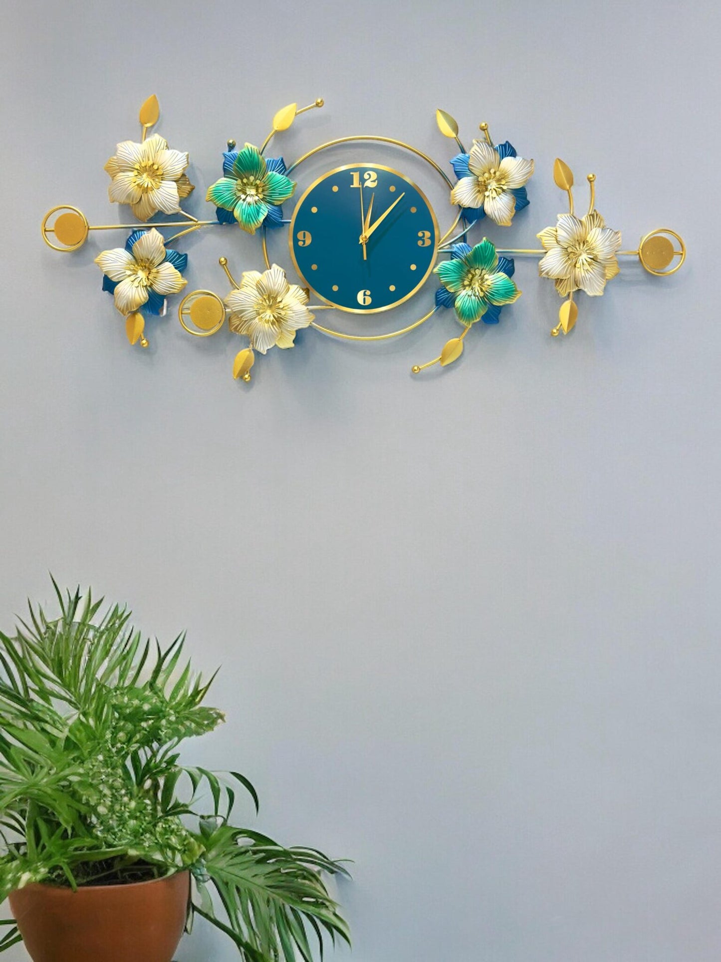 Decorative Floral Metal Wall Clock Art SWASTIK CREATIONS The Trend Point