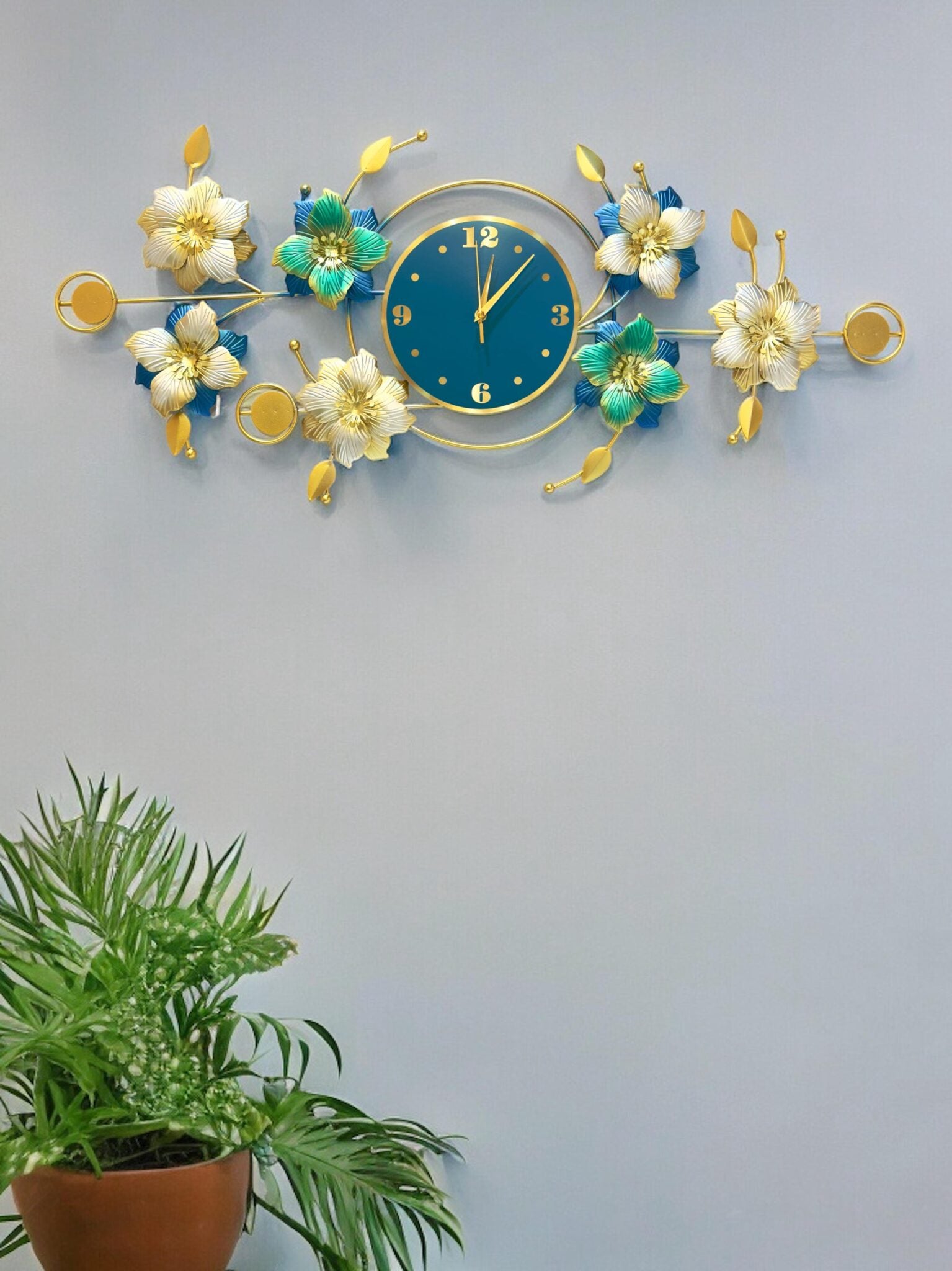 Decorative Floral Metal Wall Clock Art