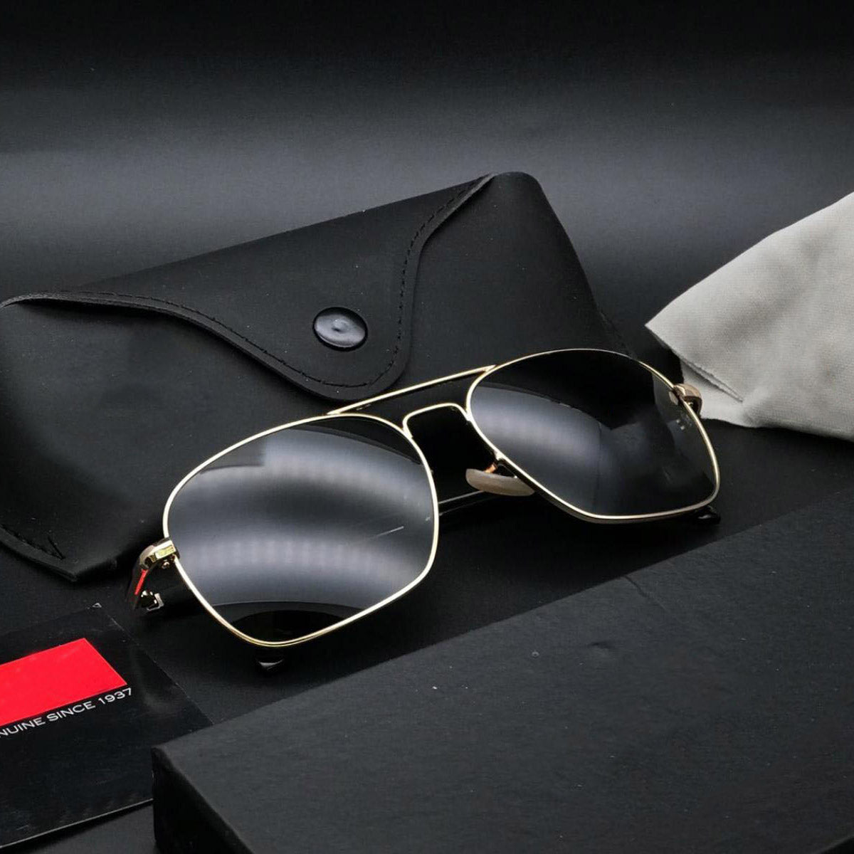 Black Alicent Square Sunglasses (SUN-RN-1208-BLK1GLD-M-1)