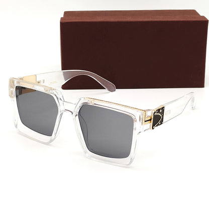 Black ASTROINER Square Sunglasses (SUN-LV-96006-BLK1GLD-CLR)