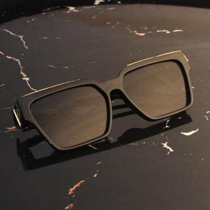 Black ASTROINER Square Sunglasses (SUN-LV-96006-BLK1GLD-BLK)