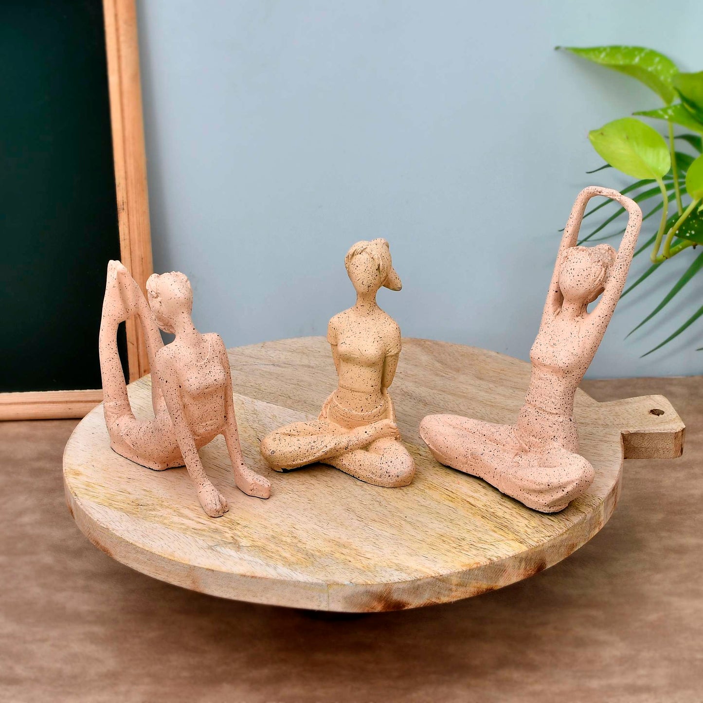 Swastik Trend Point  Lady Position Figurine for Table Corner Living Room and for Home Decor Showpiece Figurine SWASTIK CREATIONS The Trend Point