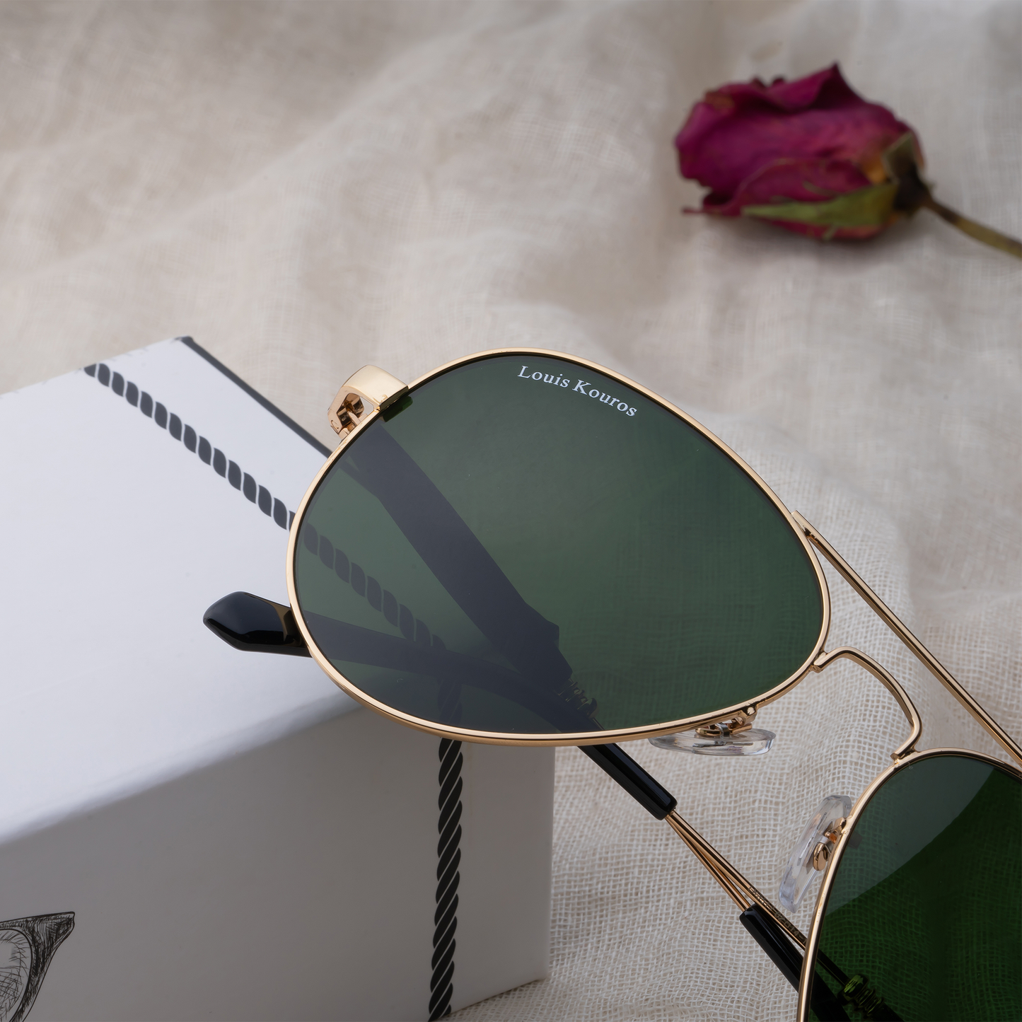 Green Airomade Aviator Sunglasses (SUN-LK-3517-GRN1GLD-M) SWASTIK CREATIONS The Trend Point