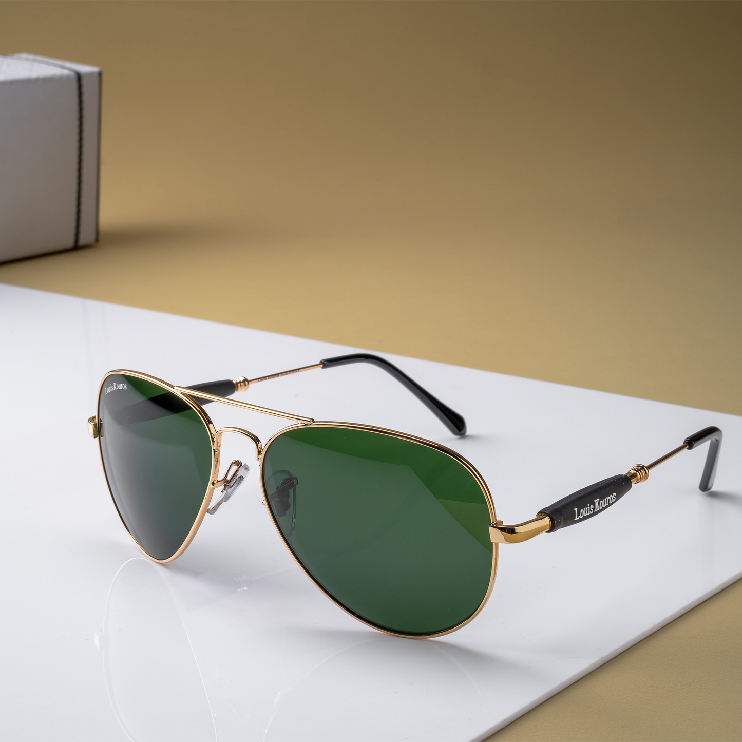 Green Airomade Aviator Sunglasses (SUN-LK-3517-GRN1GLD-M) SWASTIK CREATIONS The Trend Point