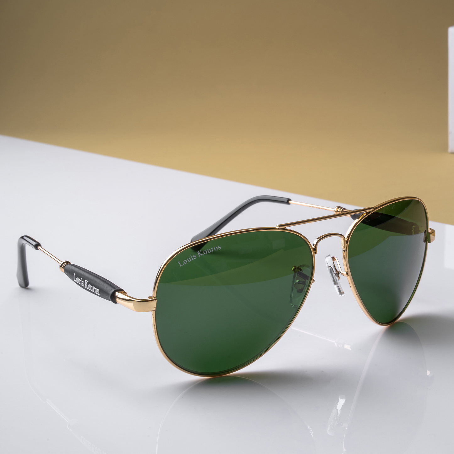 Green Airomade Aviator Sunglasses (SUN-LK-3517-GRN1GLD-M) SWASTIK CREATIONS The Trend Point