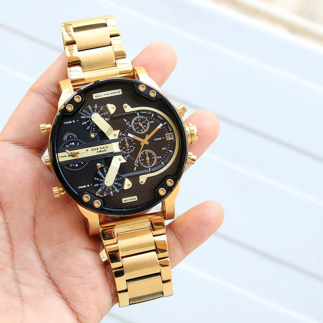 Men's Premium Watch - SWASTIK CREATIONS The Trend Point