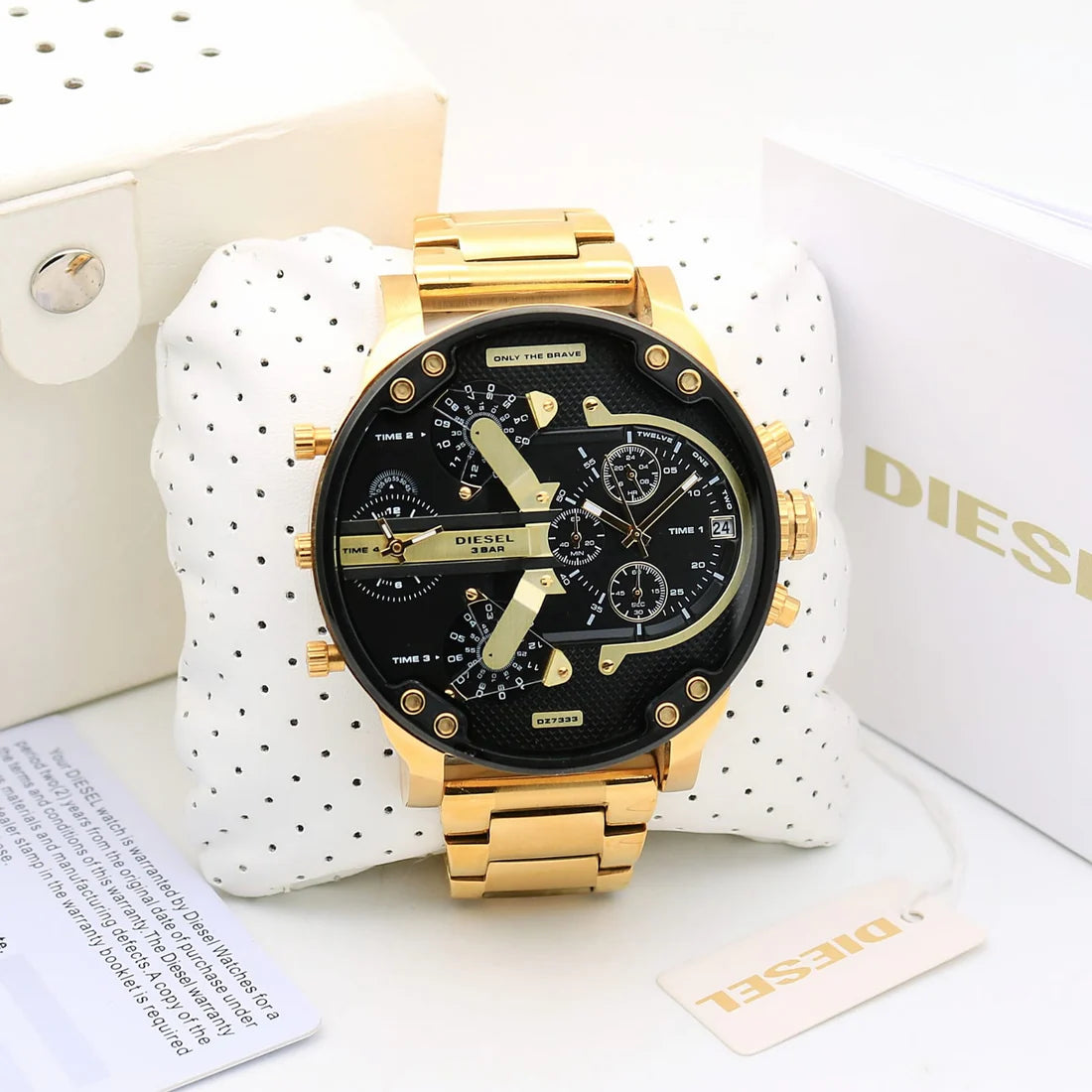 Men's Premium Watch - SWASTIK CREATIONS The Trend Point
