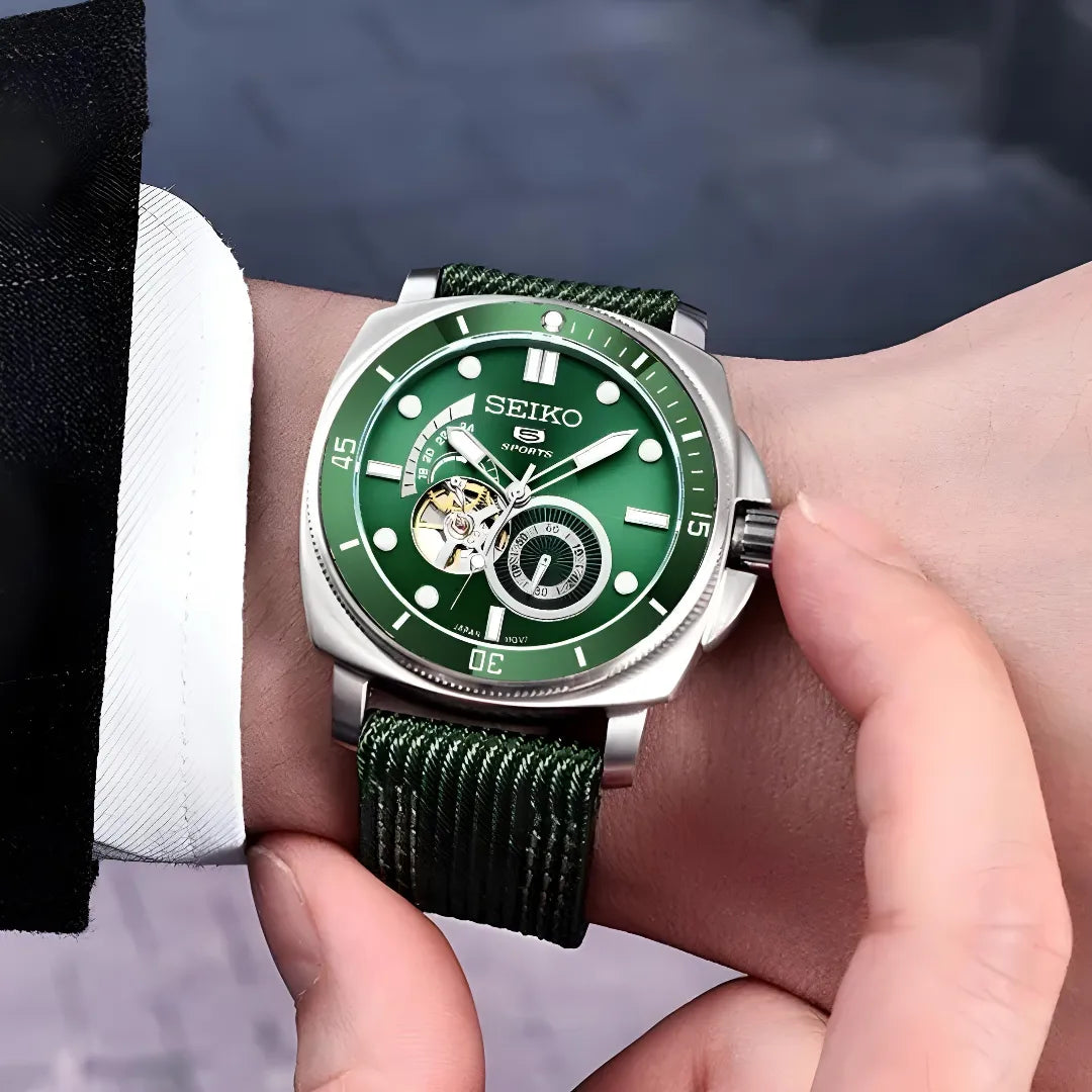 Men's Premium Watch - SWASTIK CREATIONS The Trend Point