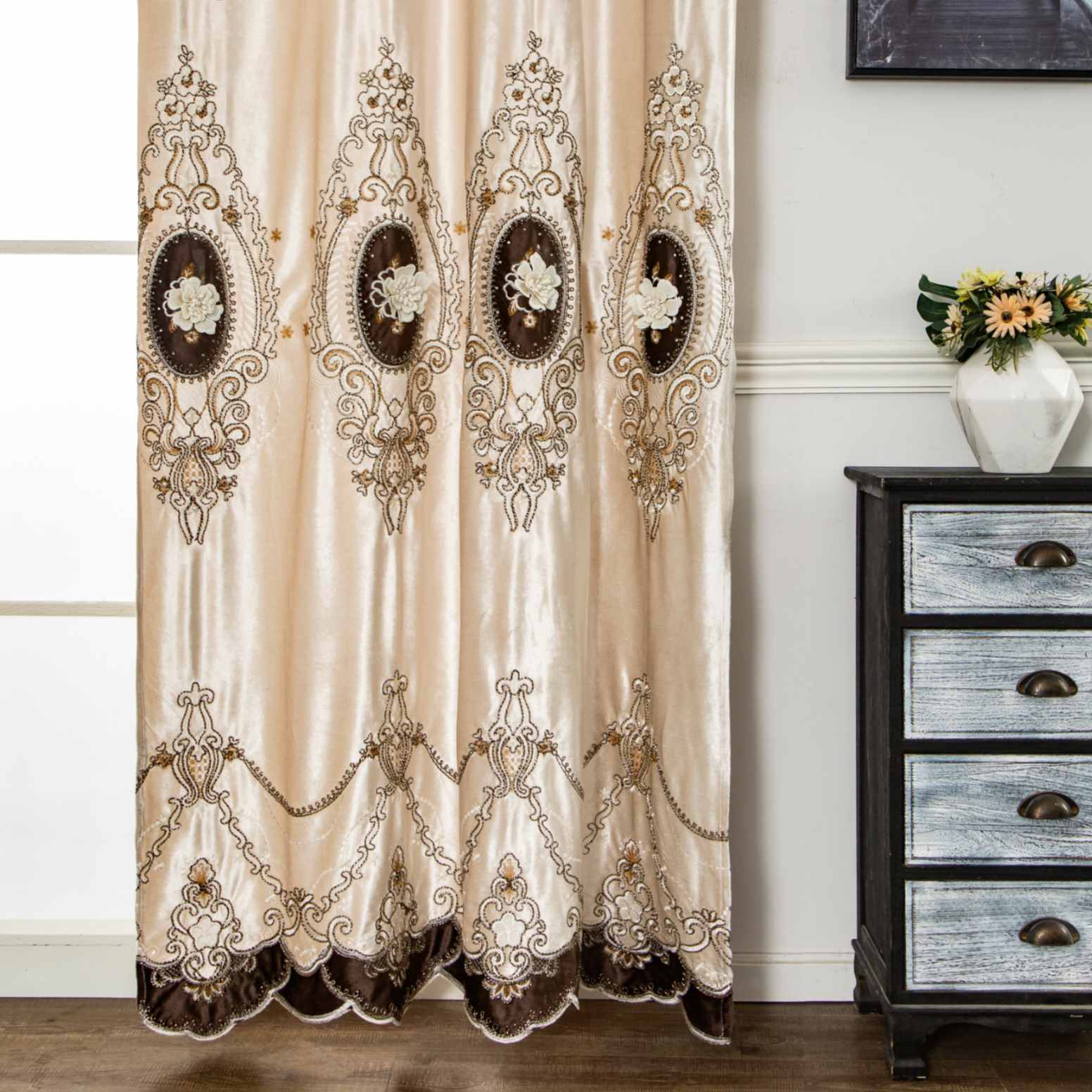 RF-2125 Dutch Velvet Curtains (6 different colors and available in single piece packing)