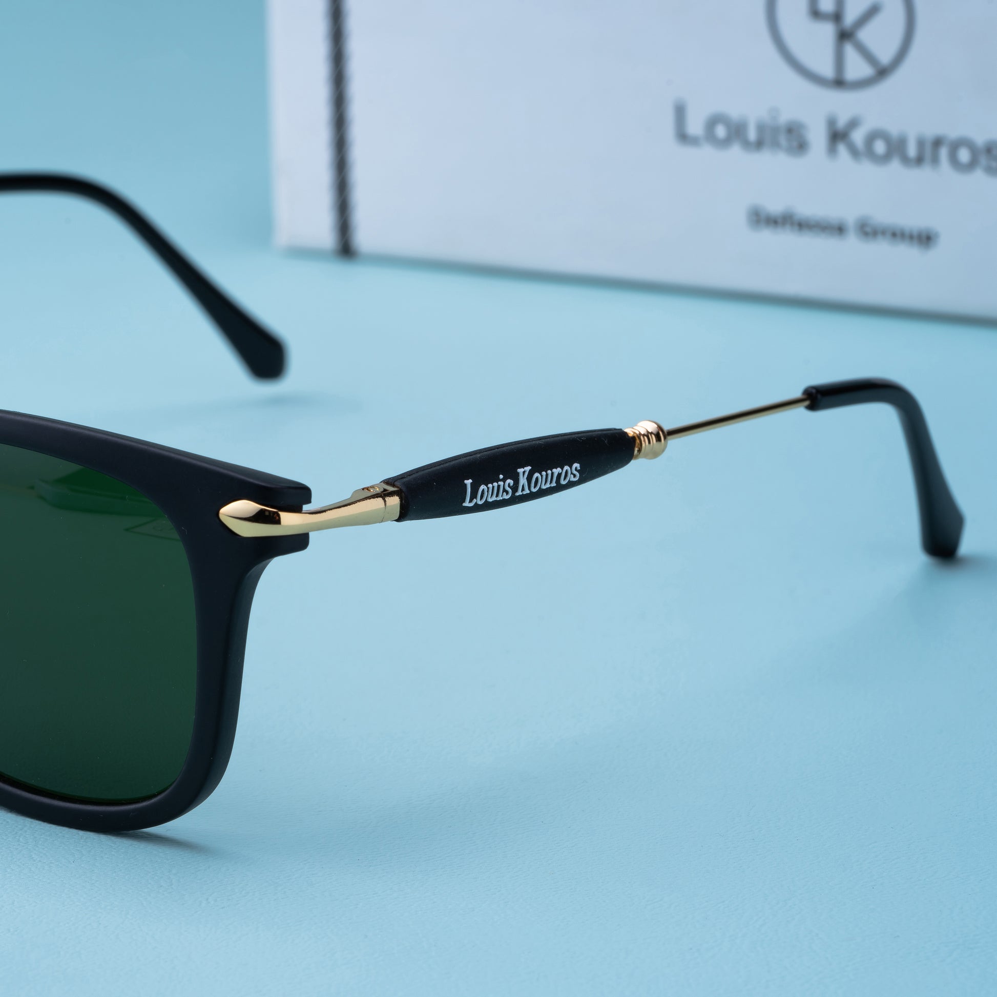 Green Buloster Square Sunglasses (SUN-LK-2148-GRN1GLD-M)