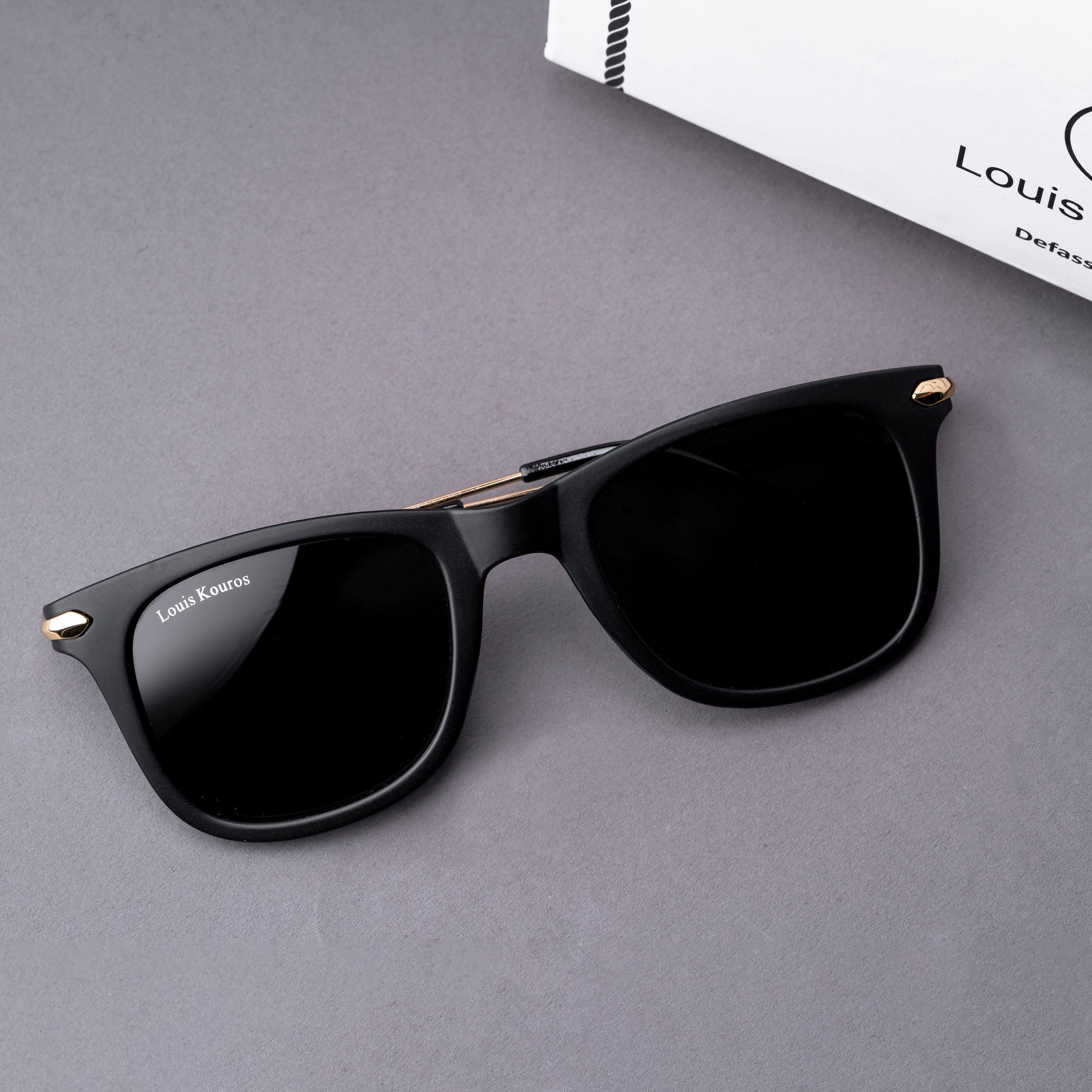 Black Buloster Square Sunglasses (SUN-LK-2148-BLK1GLD-M)