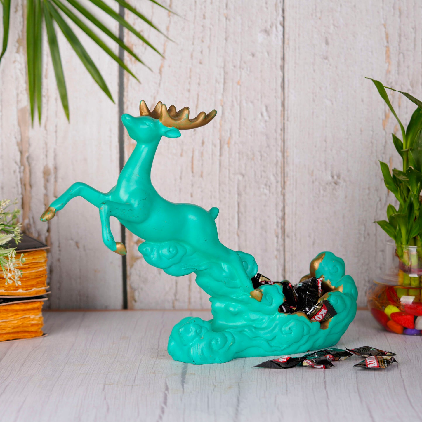 Swastik Creations White Deer showpiece Home Decoration Items for Decorative Statue hiran for Table Deskand Home Decor Living Room Decoration Items- Ideal for Gifting SWASTIK CREATIONS The Trend Point
