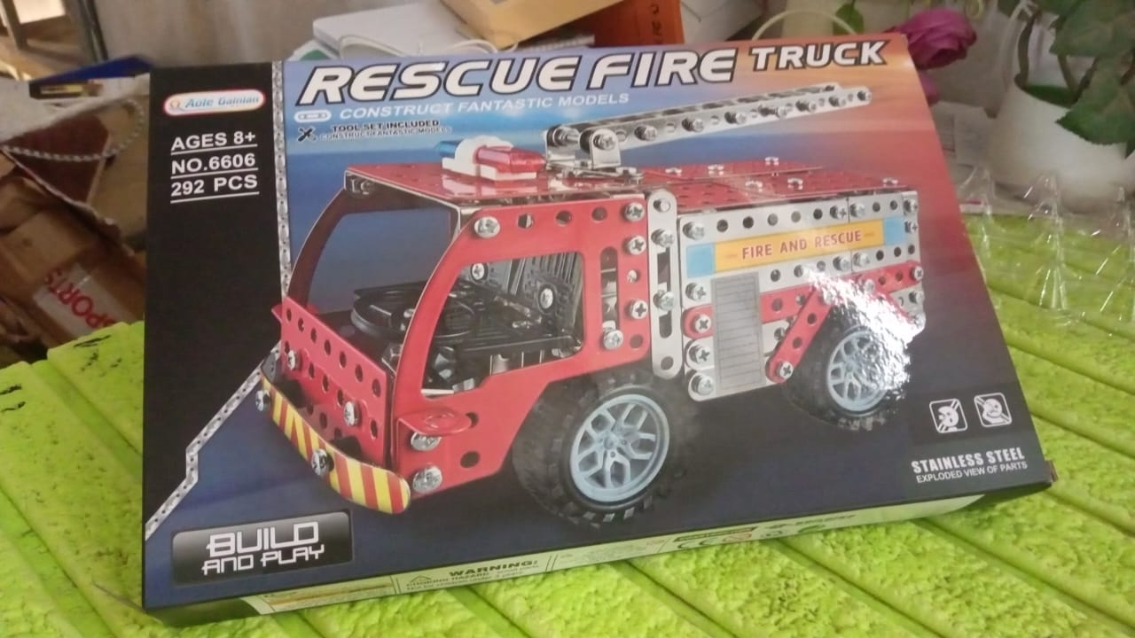 Metal DIY Fire Truck Building Blocks for Kids (Fire Truck / 292pcs of truck tool / 1 Set) SWASTIK CREATIONS The Trend Point