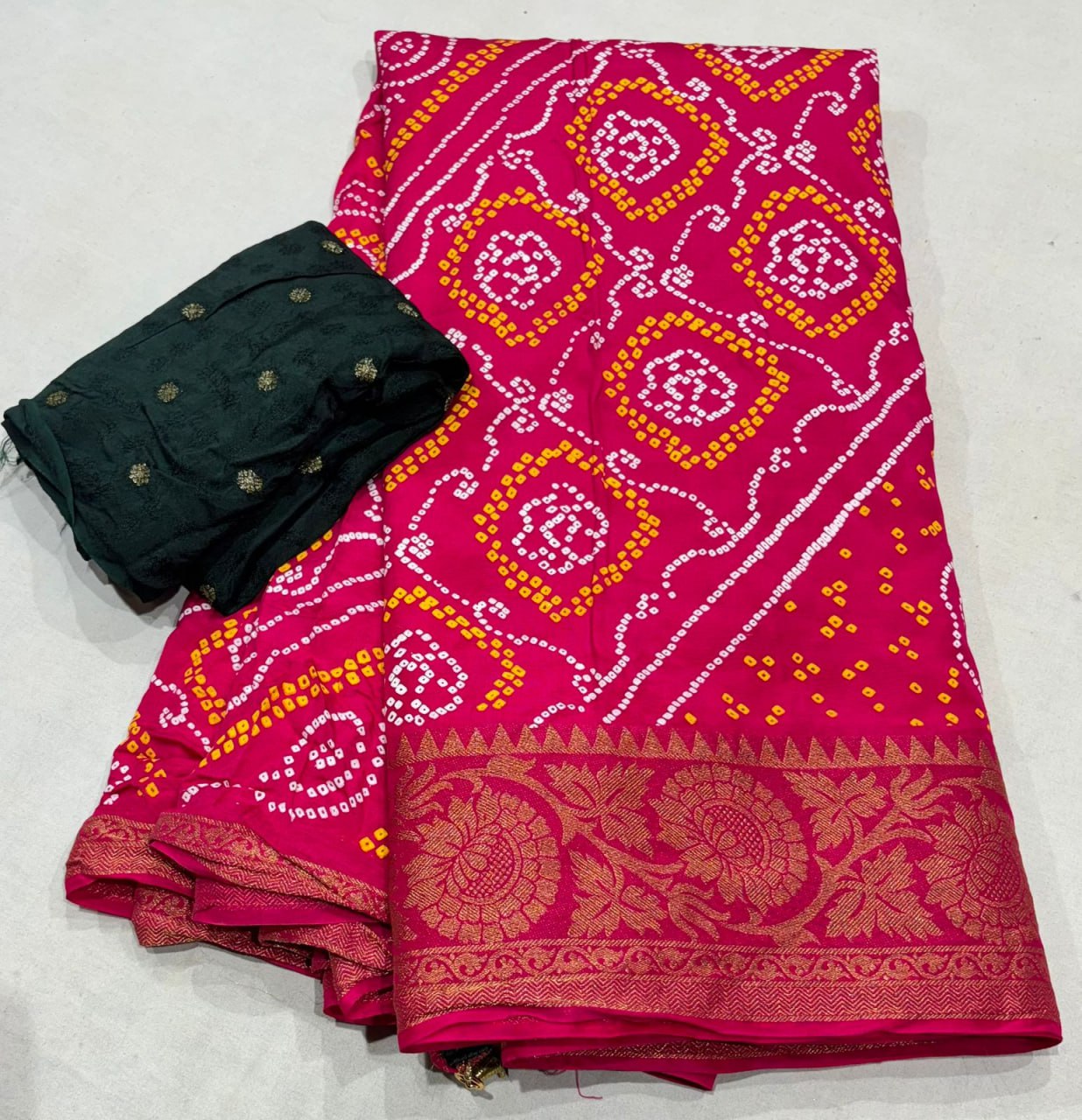 Jaipuri print with ression chit pallu saree (5 colors) (RIN152 NSD52) SWASTIK CREATIONS The Trend Point