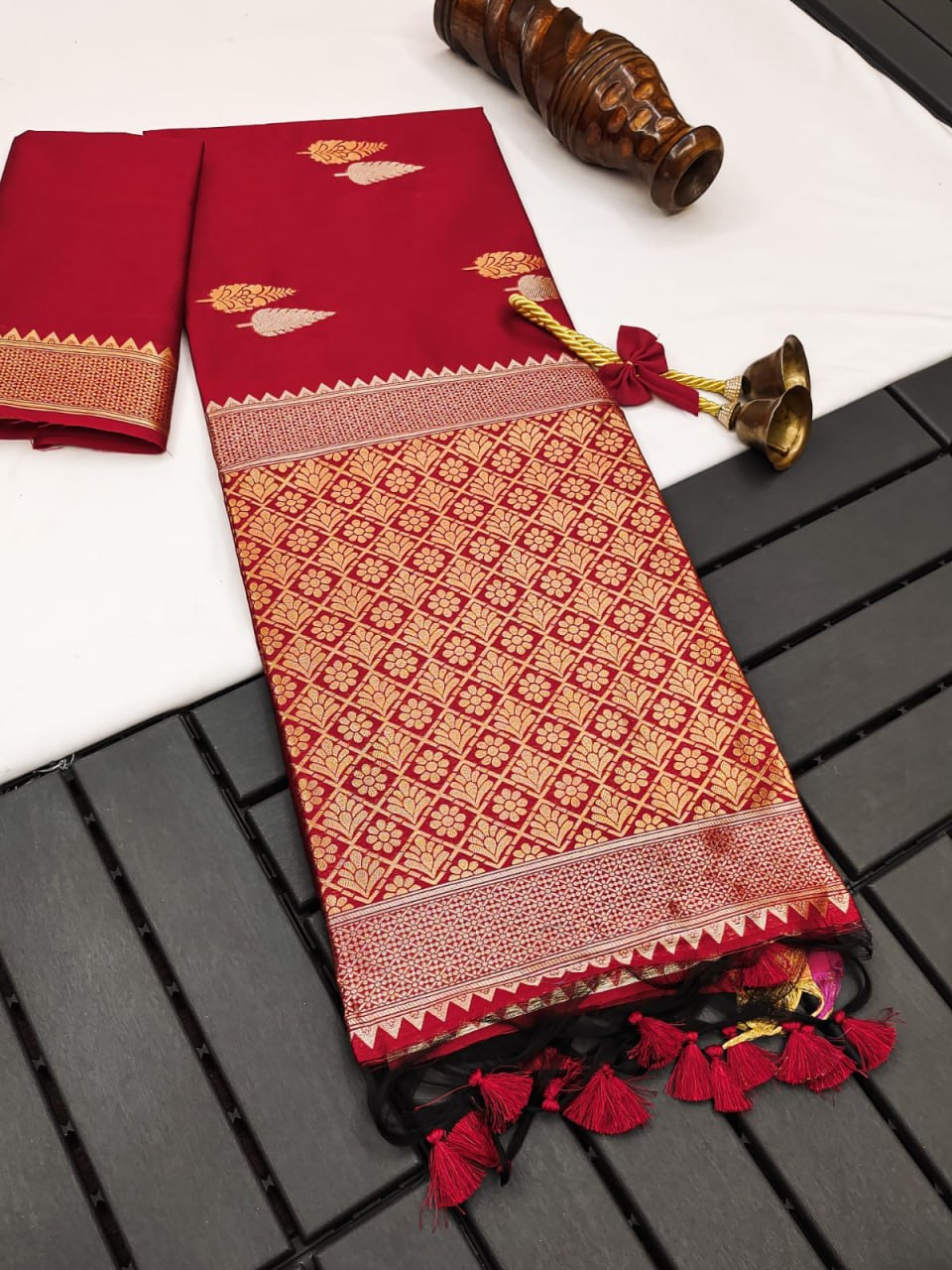 Mysore silk saree with silver and gold zari work (5 colors) (KESH171 RIS03) SWASTIK CREATIONS The Trend Point