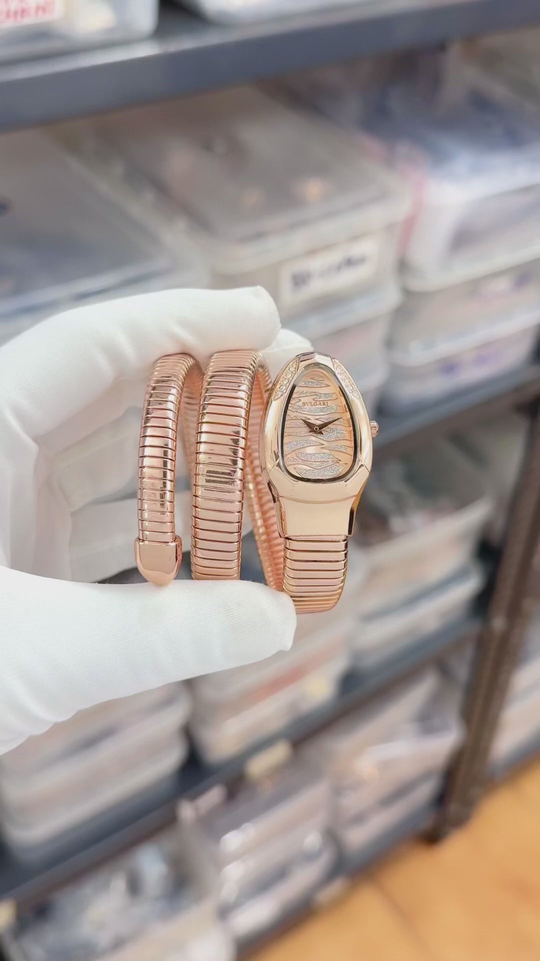 Load video: Serpenti in Rose Gold Watch — for those who dare to shine differently