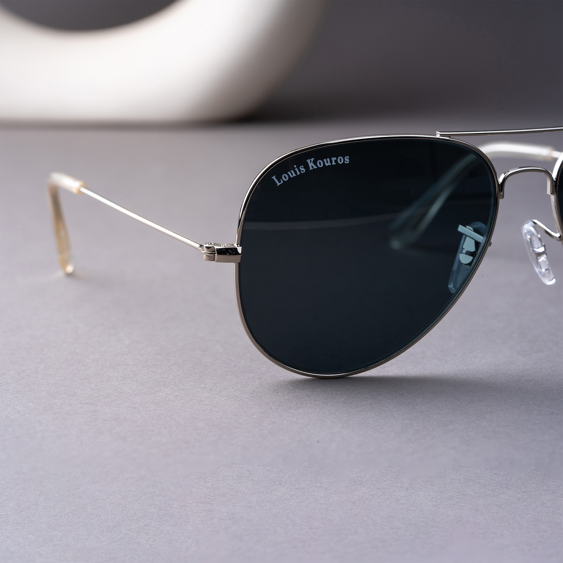 Black Armstoner Aviator Sunglasses (SUN-LK-3026-BLK1SIL-M)