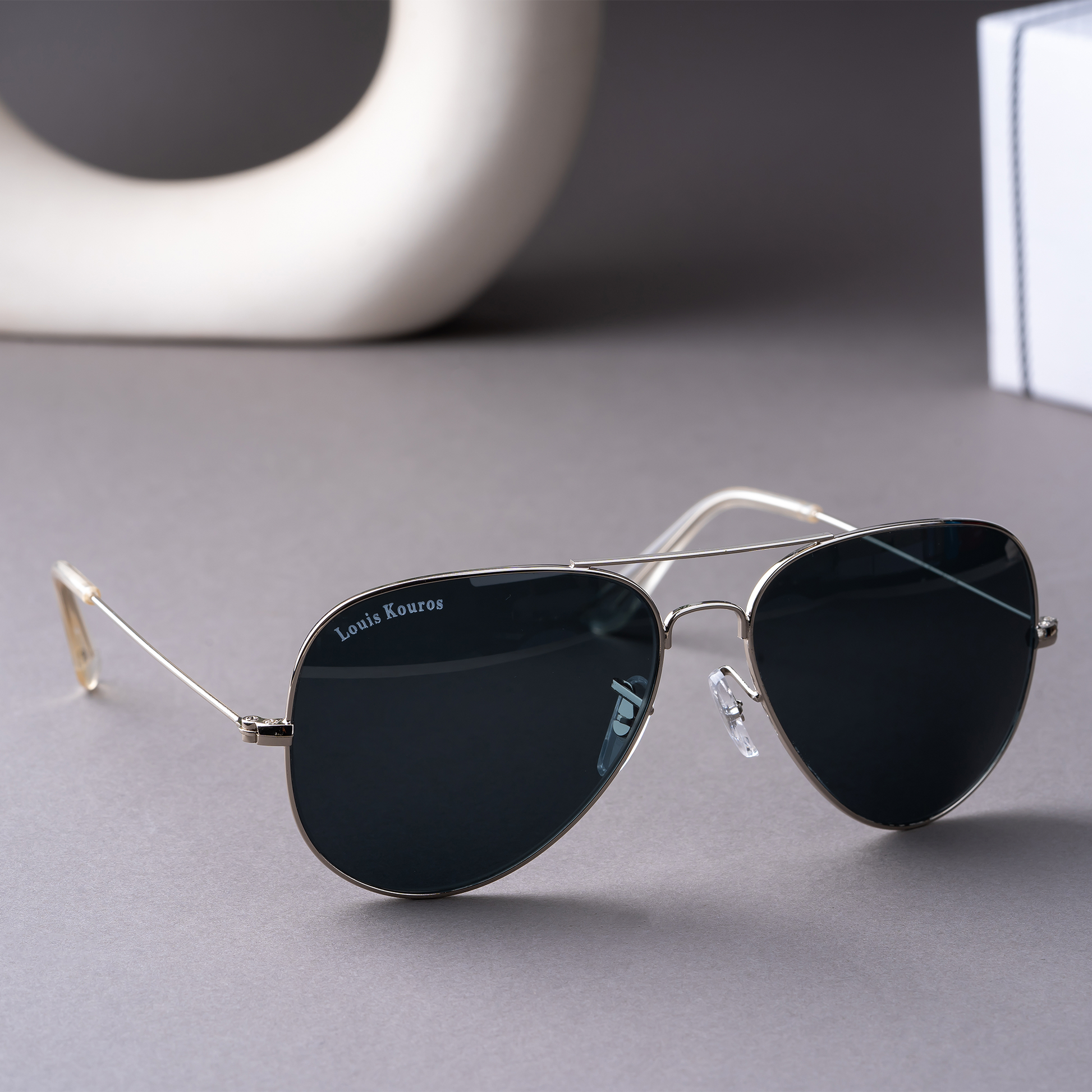 Black Armstoner Aviator Sunglasses (SUN-LK-3026-BLK1SIL-M)