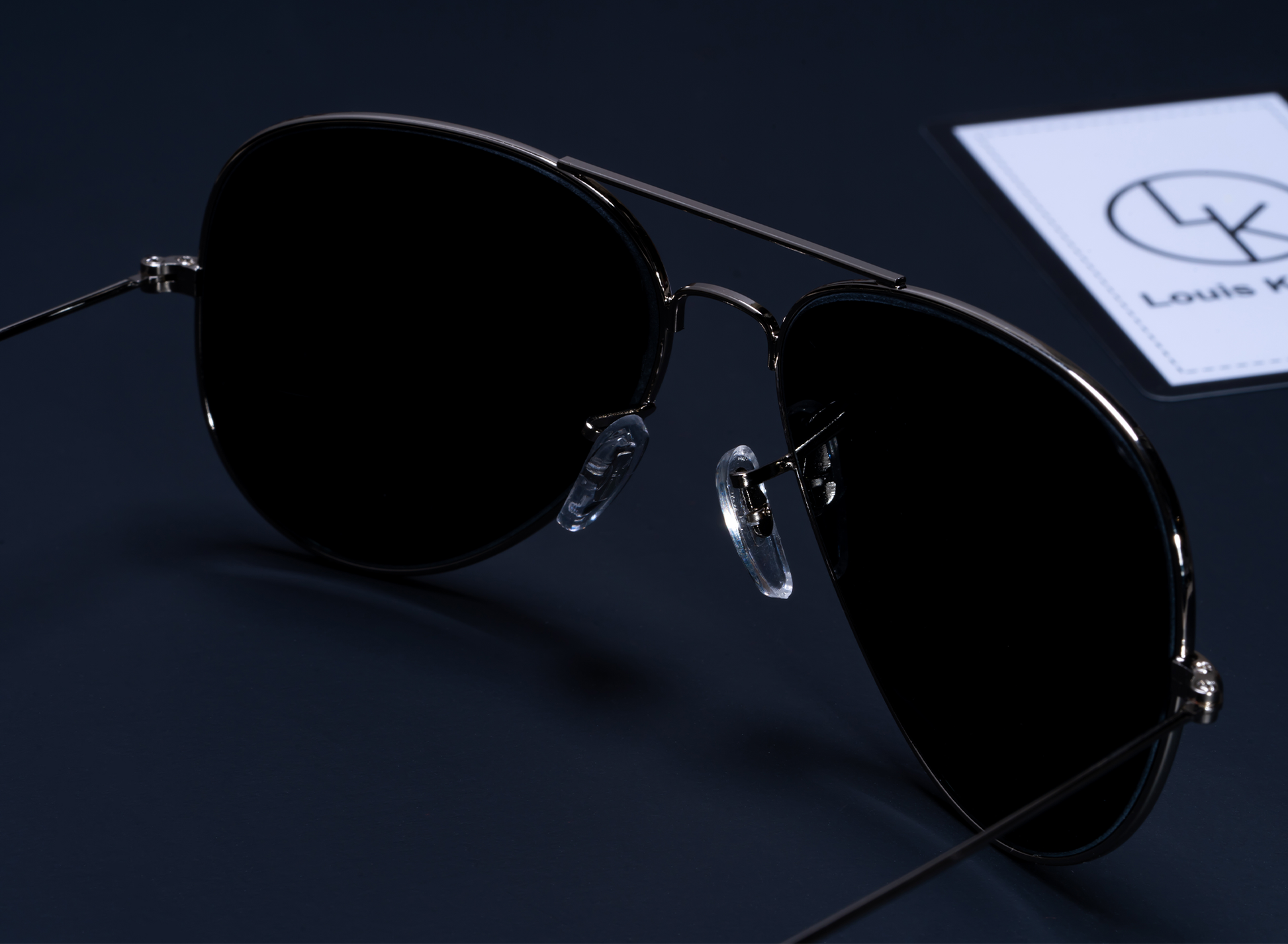 Black Armstoner Aviator Premium Sunglasses (SUN-LK-3026-BLK1SIL-M)