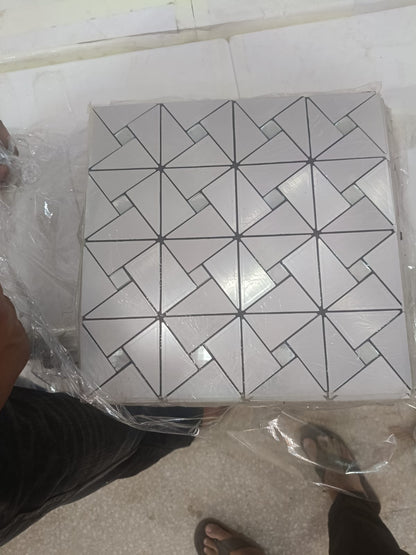 #MT01 Silver Decorative Glass Mosaic Tile (Box of 77Pcs) (1 Tile Coverage Area 1 Sq Ft)